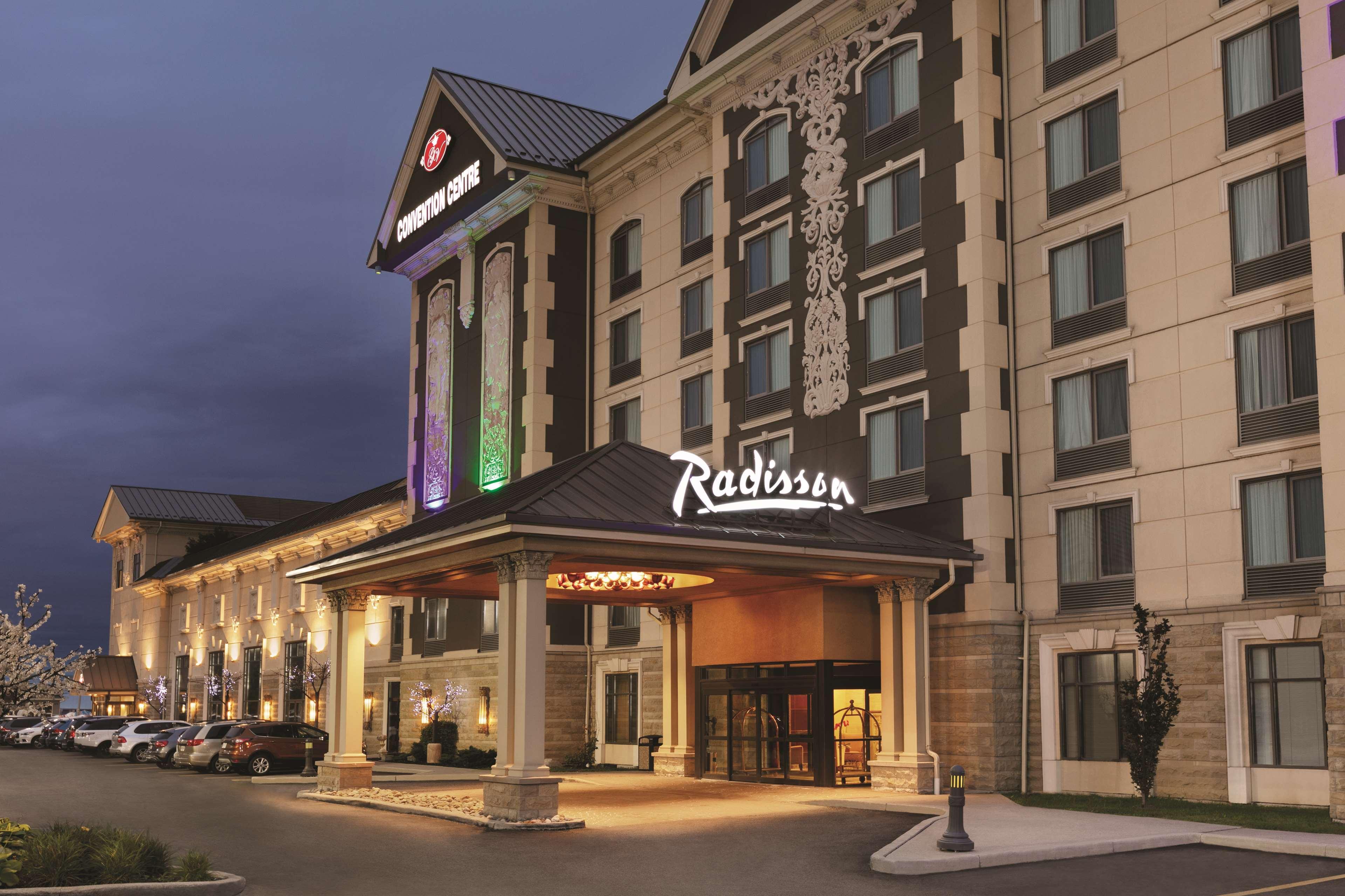 Hotel Radisson Toronto Airport West Mississauga Exterior foto