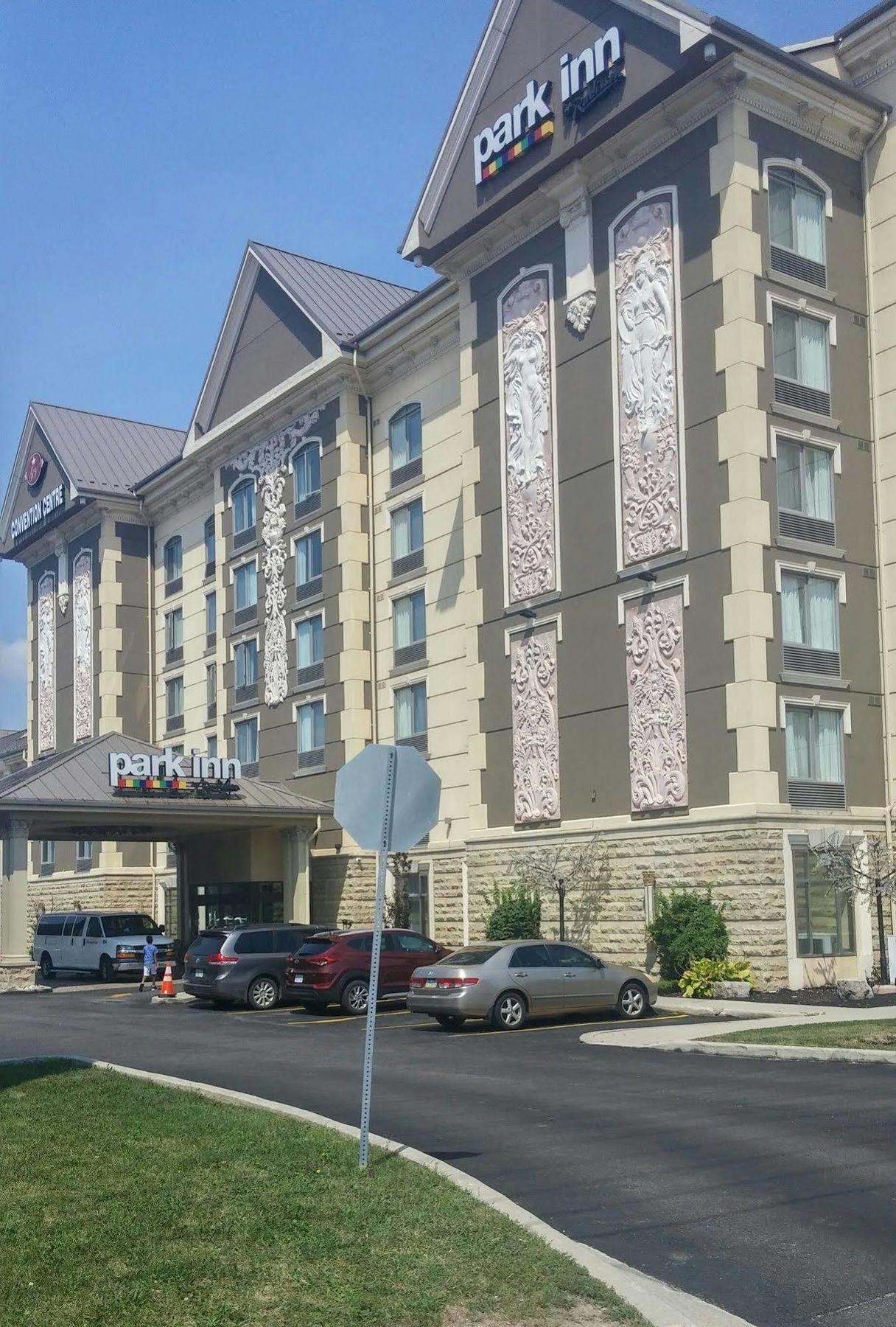 Hotel Radisson Toronto Airport West Mississauga Exterior foto